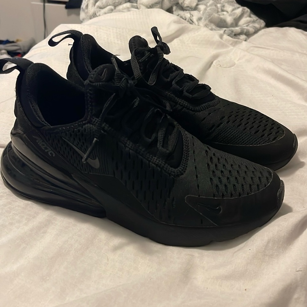 Nike Air Max 270